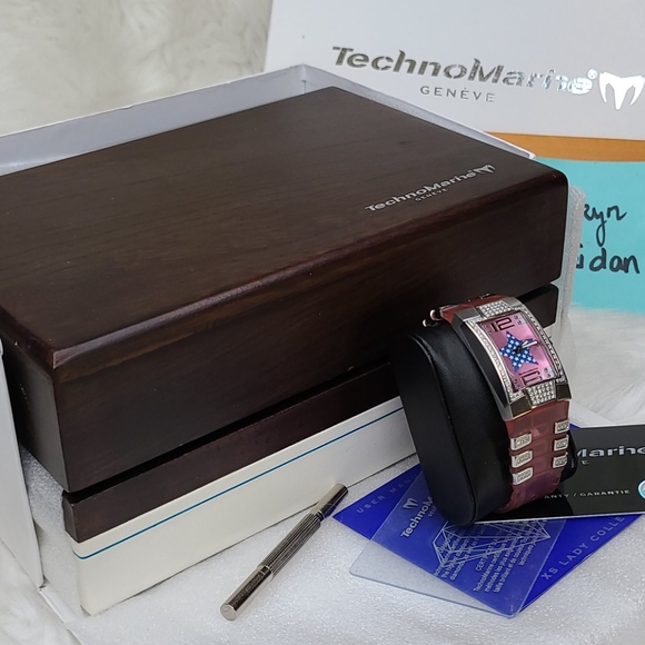 TECHNOMARINE PINK STAR XS LADY DIAMONDS WATCH - Picture 3 of 16